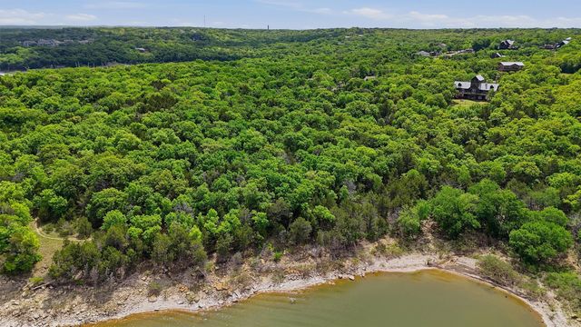 424 Oak Hills, Pottsboro, TX 75076