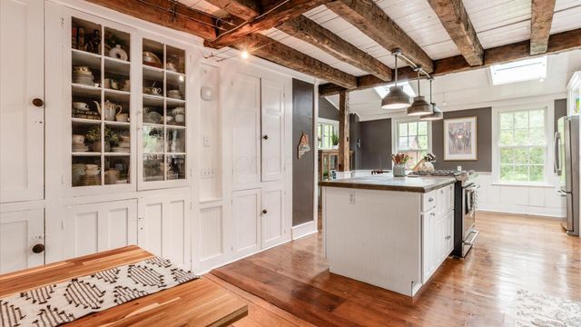 301 Clouse Lane, Granville, OH 43023