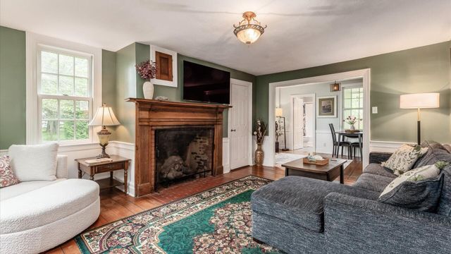 301 Clouse Lane, Granville, OH 43023