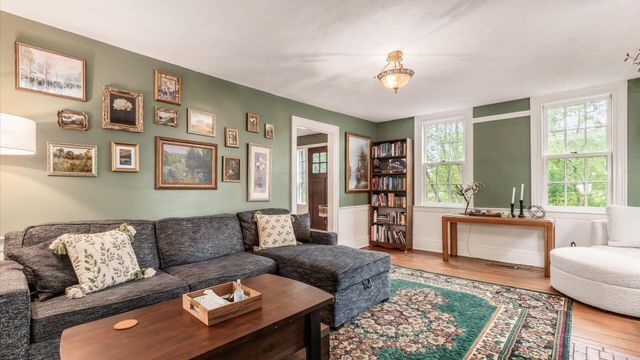 301 Clouse Lane, Granville, OH 43023