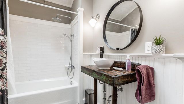 301 Clouse Lane, Granville, OH 43023