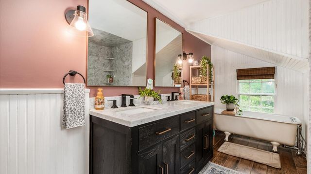 301 Clouse Lane, Granville, OH 43023