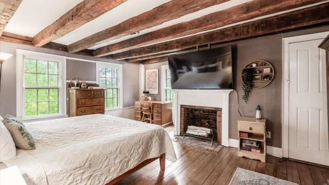 301 Clouse Lane, Granville, OH 43023