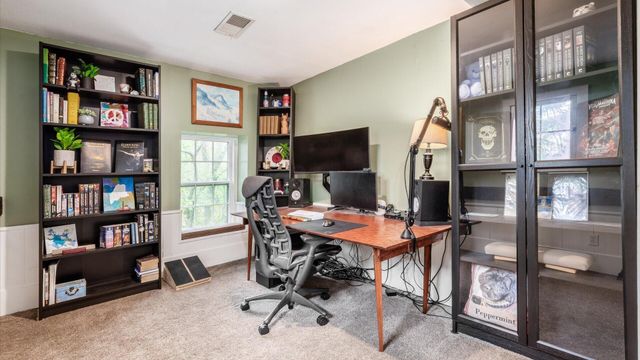 301 Clouse Lane, Granville, OH 43023