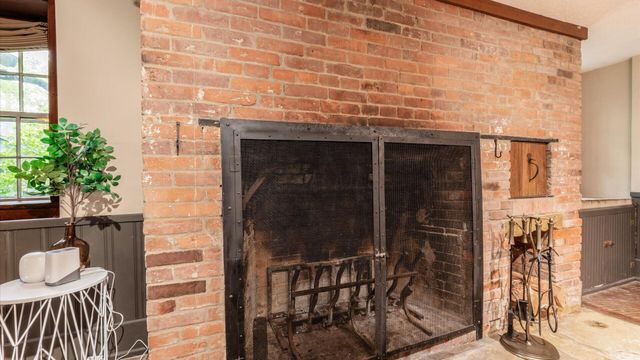 301 Clouse Lane, Granville, OH 43023