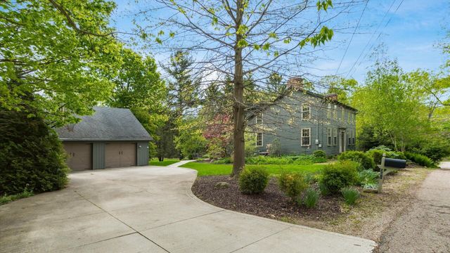 301 Clouse Lane, Granville, OH 43023