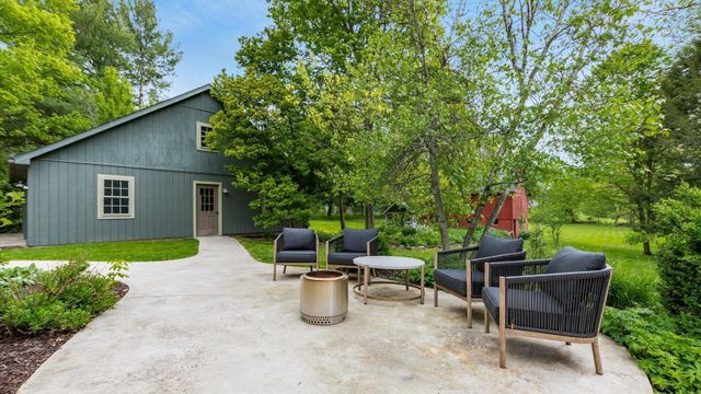 301 Clouse Lane, Granville, OH 43023