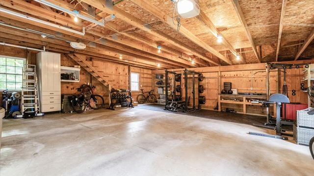 301 Clouse Lane, Granville, OH 43023