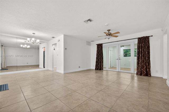 5340 NE 17th Ter 1-2, Fort Lauderdale, FL 33334