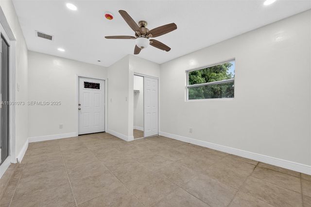 5340 NE 17th Ter 1-2, Fort Lauderdale, FL 33334