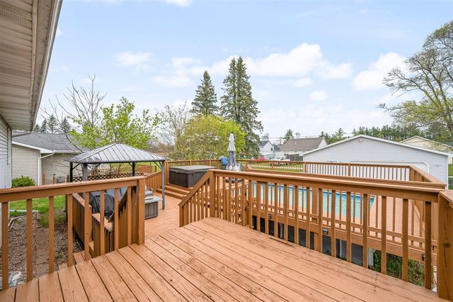 1012 Loudon Street, Big Rapids, MI 49307