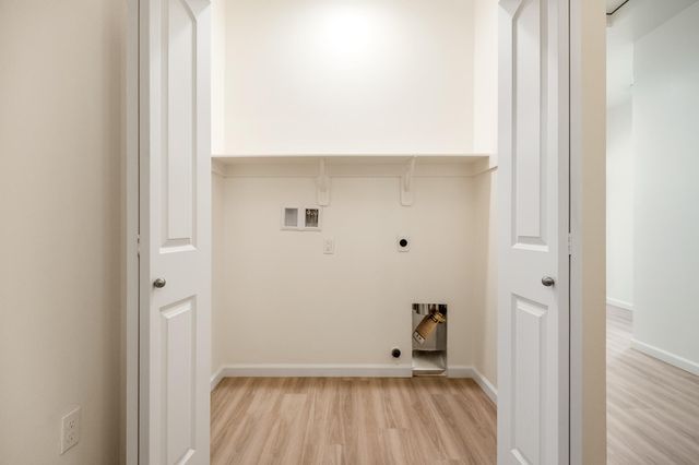 4132-4136 E Kaweah, Visalia, CA 93292