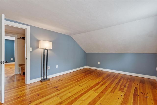 5 Mill St, Pepperell, MA 01463