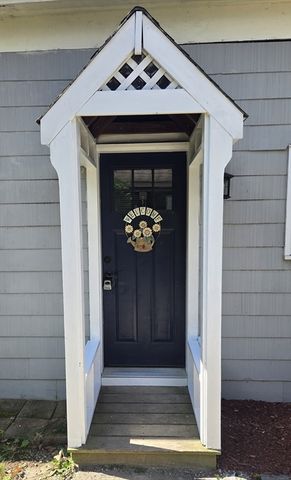 5 Mill St, Pepperell, MA 01463