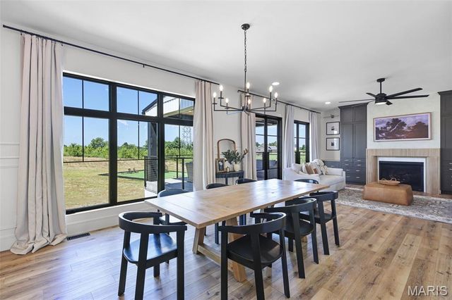 570 Mexico Road, Wentzville, MO 63385