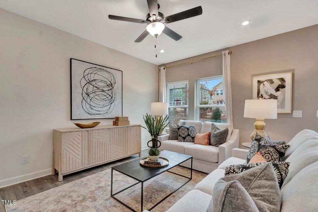 6972 Doddridge Lane, Cary, NC 27519