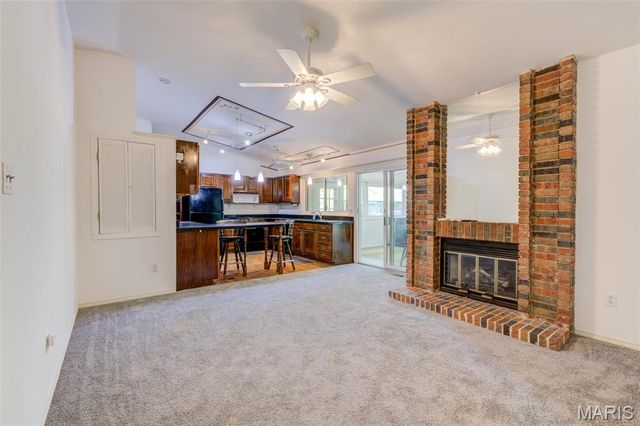 30 Gateswood Drive, St Peters, MO 63376