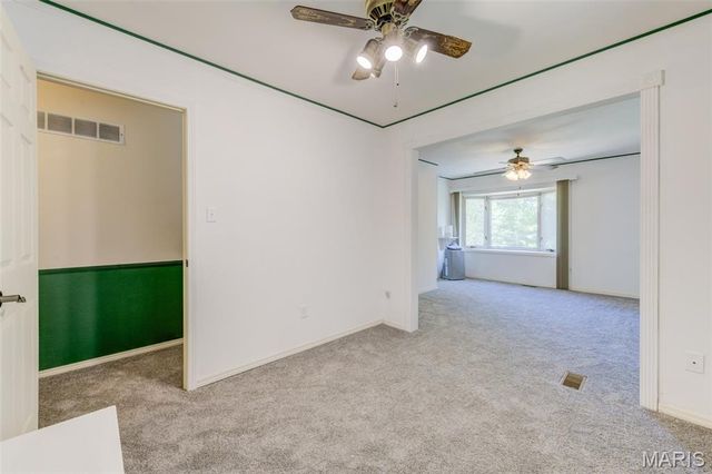 30 Gateswood Drive, St Peters, MO 63376