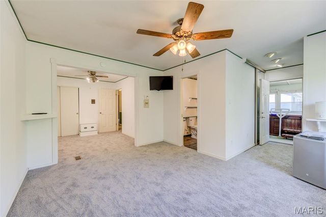30 Gateswood Drive, St Peters, MO 63376