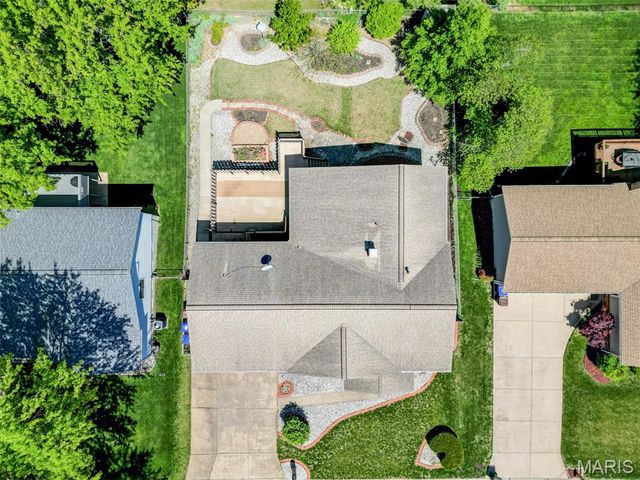 30 Gateswood Drive, St Peters, MO 63376