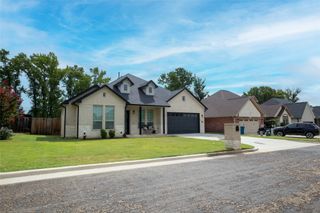 237 Kathryns Court, Mt Pleasant, TX 75455