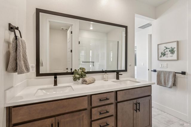 317 Verandah Ave, Novato, CA 94945