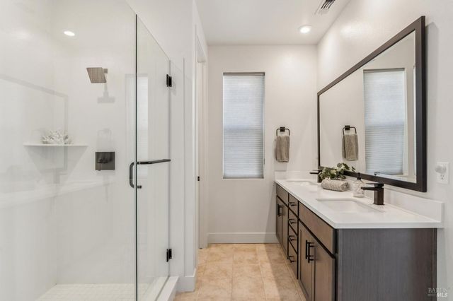 317 Verandah Ave, Novato, CA 94945