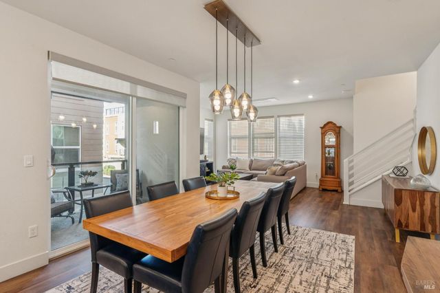 317 Verandah Ave, Novato, CA 94945