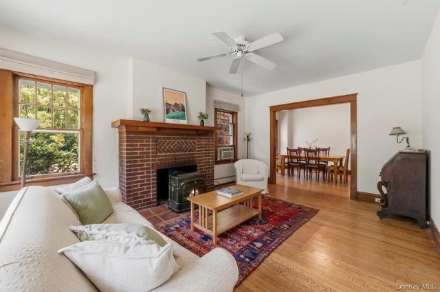 71 Stephens Road, Tappan, NY 10983