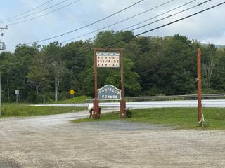 6852 US Route 4 Apt C3, Mendon, VT 05701