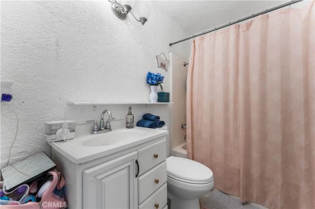 20116 Neuralia Road, California City, CA 93505