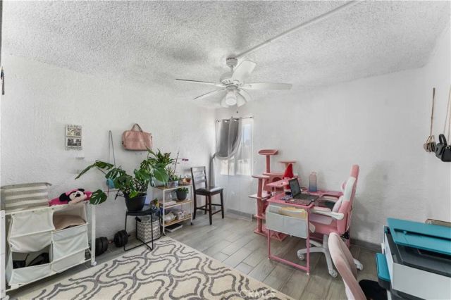 20116 Neuralia Road, California City, CA 93505