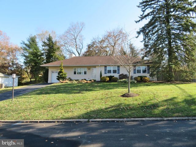 4134 TWYNNWOOD RD, Lafayette Hill, PA 19444