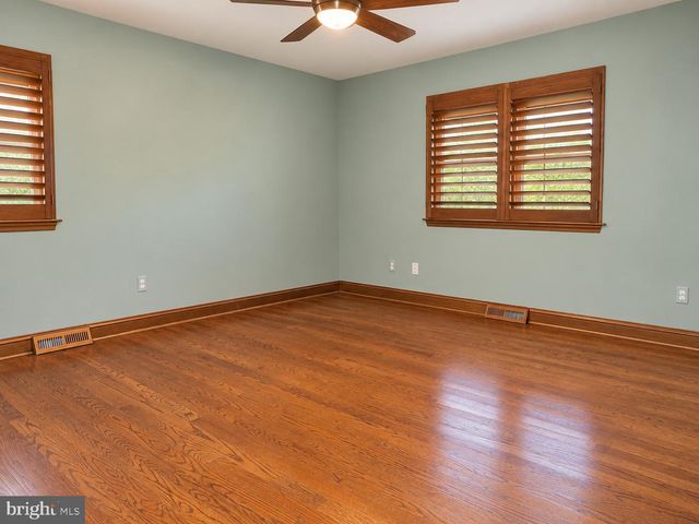 4134 TWYNNWOOD RD, Lafayette Hill, PA 19444