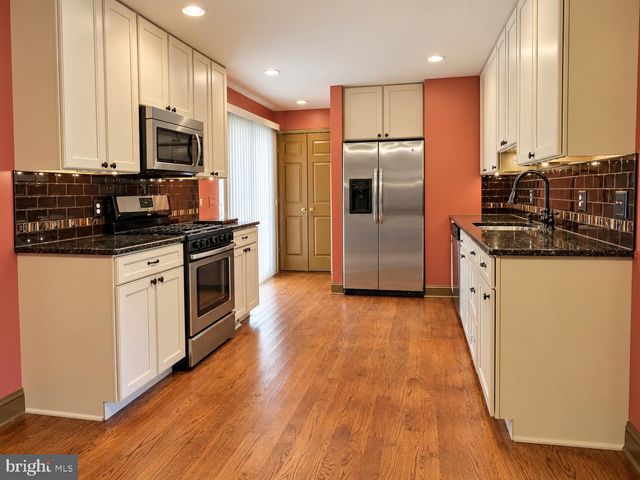4134 TWYNNWOOD RD, Lafayette Hill, PA 19444