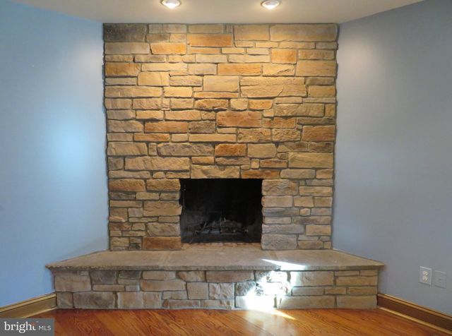 4134 TWYNNWOOD RD, Lafayette Hill, PA 19444