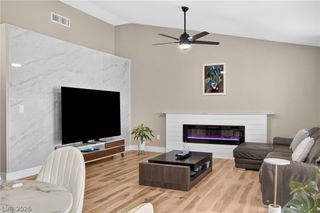 9621 Blue Bell Drive, Las Vegas, NV 89134