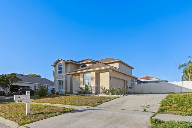 811 SANDCASTLE CIRCLE, Brandon, FL 33511