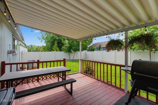5968 N Stafford RD, Coeur D'alene, ID 83815