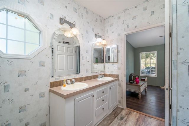 218 NE 132ND TERRACE, Gainesville, FL 32641