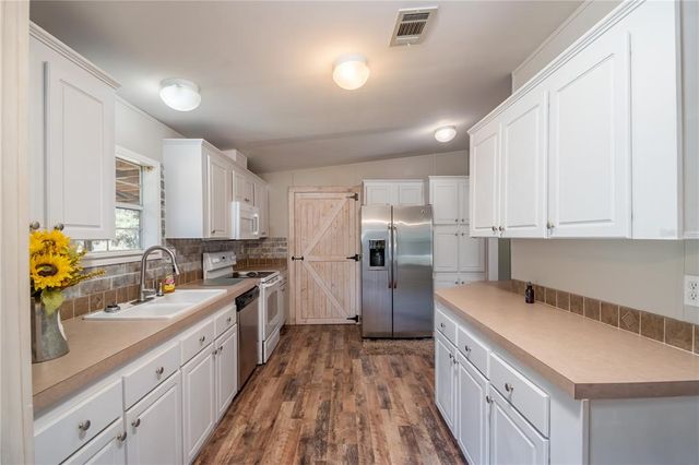 218 NE 132ND TERRACE, Gainesville, FL 32641