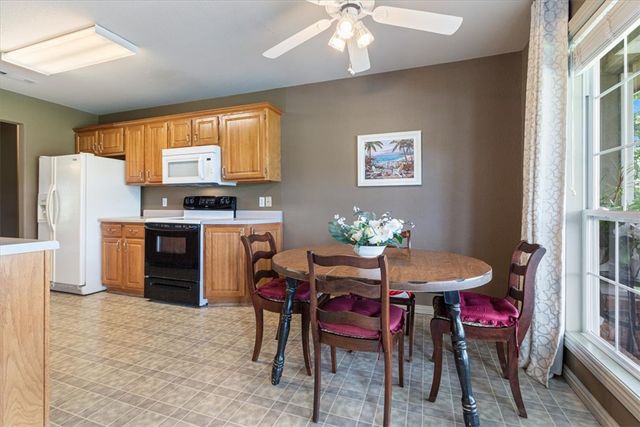 22314 Dawn Hill East Road, Siloam Springs, AR 72761