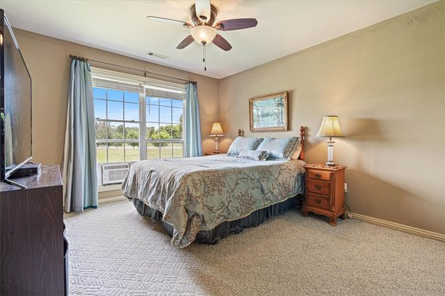 22314 Dawn Hill East Road, Siloam Springs, AR 72761