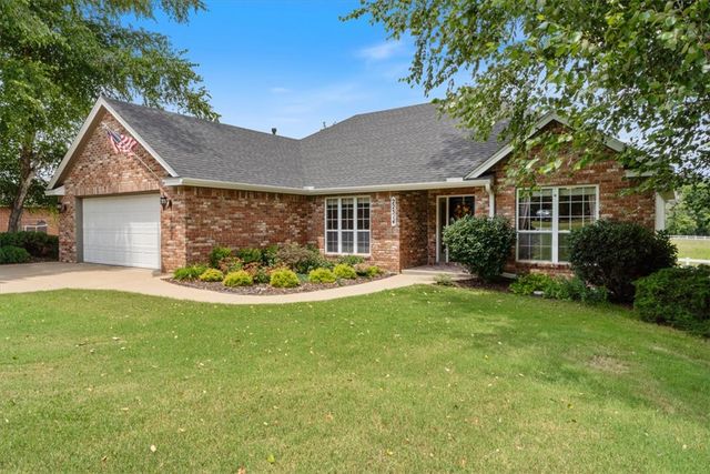22314 Dawn Hill East Road, Siloam Springs, AR 72761
