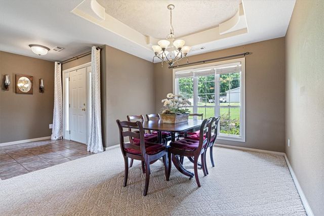22314 Dawn Hill East Road, Siloam Springs, AR 72761