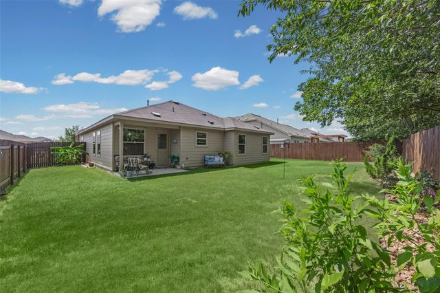 196 Jackson Blue LN, Kyle, TX 78640