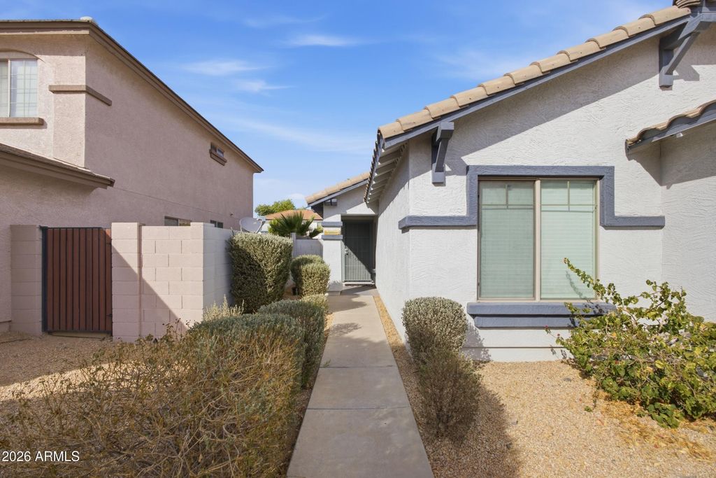 14839 N 172ND Lane, Surprise, AZ 85388 — photo 4