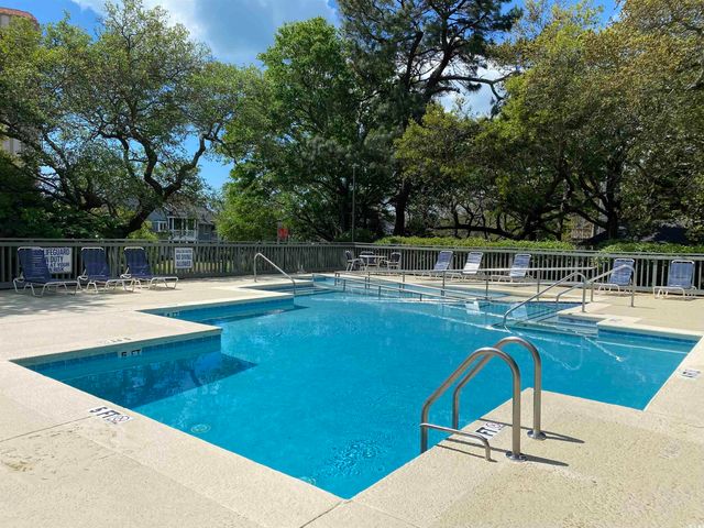 416 Willow Garth Cir Apt 6C, Myrtle Beach, SC 29572