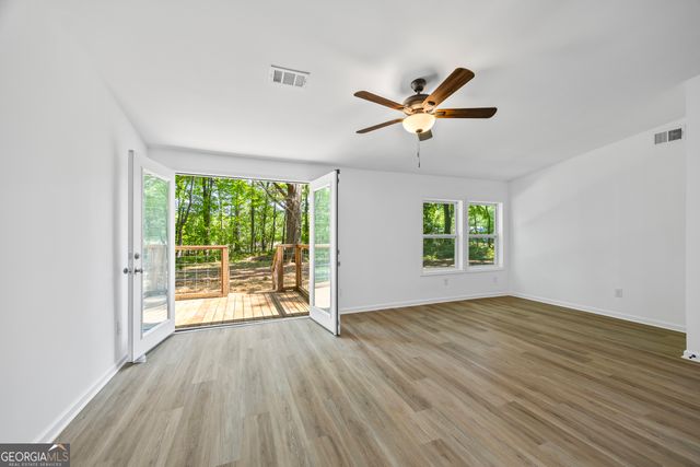 274 Elder Court, Bogart, GA 30622