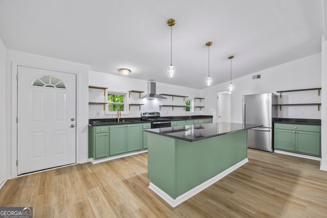 274 Elder Court, Bogart, GA 30622